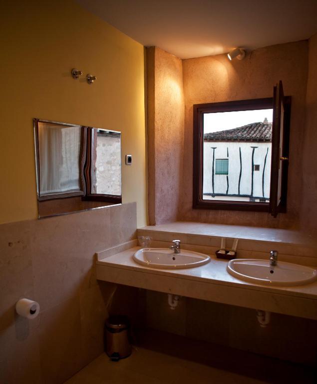 Hospederia Porta Coeli Hotell Siguenza Rum bild