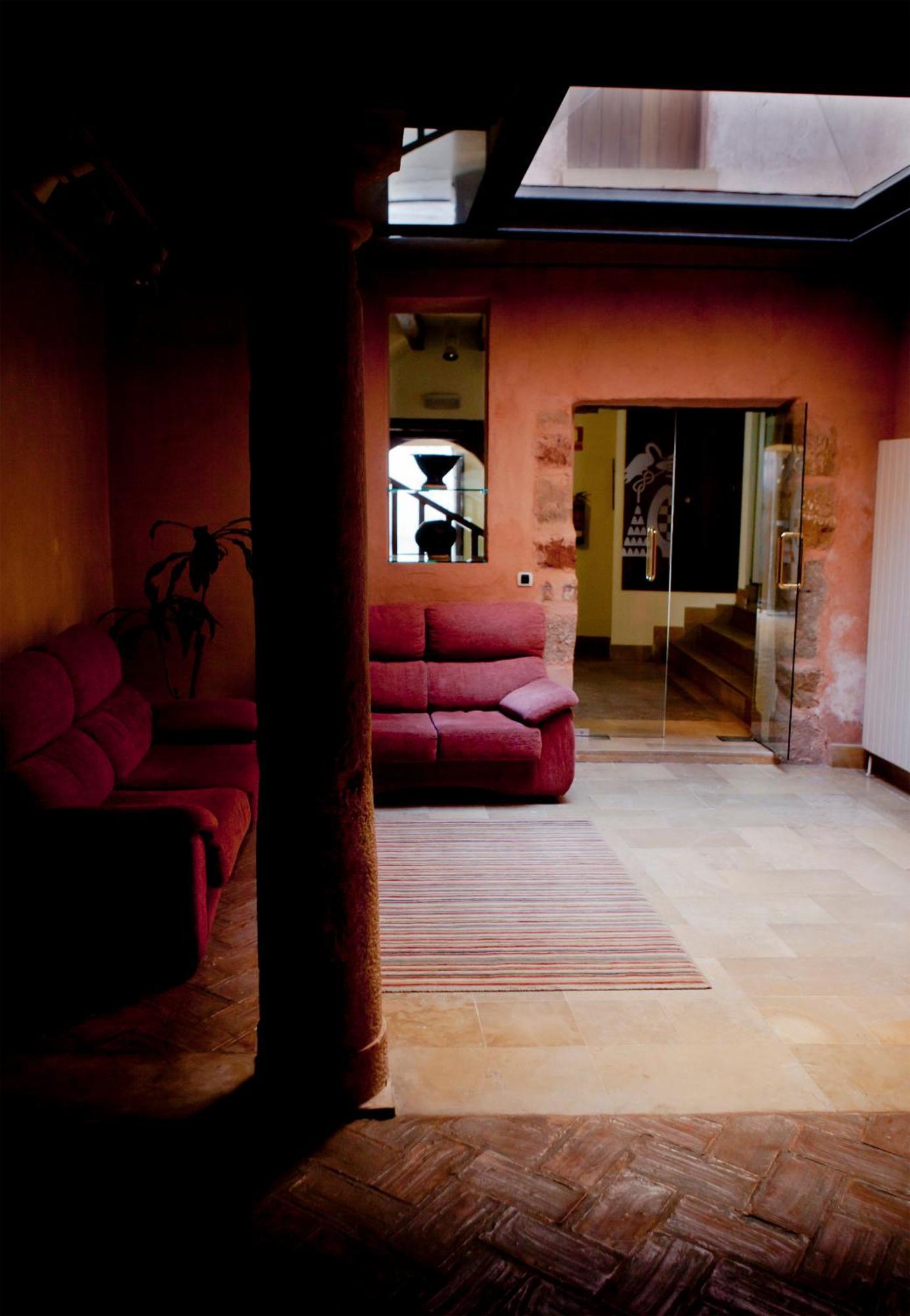 Hospederia Porta Coeli Hotell Siguenza Exteriör bild